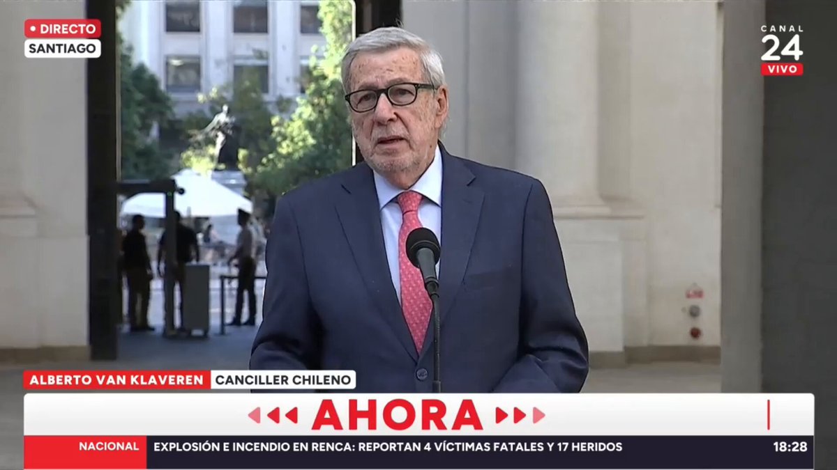 Canciller van Klaveren tras revocación de visas de EE.UU. a funcionarios de Gobierno: "No fuimos informados y por eso convocamos al embajador de EE.UU. para que nos explicara los fundamentos, y expresar nuestra molestia y frente a esta medida que afecta a un ministro de Estado".