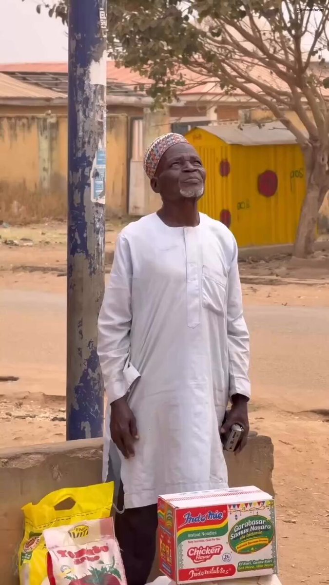 😭😭😭🥺This is the most emotional 🥹 🥺🥺 video you will ever come across today. Ya Allah I wish I am buoyant enough to emulate this 🥺🥺🥺🥺 May Allah bless the givers. Ameen