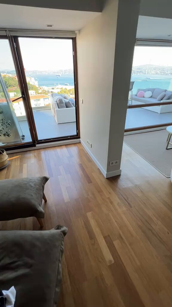 Ne kadardır bu evin fiyatı şu manzaraya bak aga
