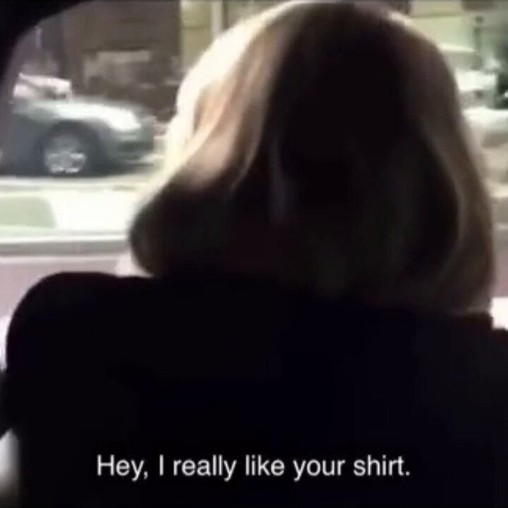 When Taylor met a fan wearing her 1989 Tour shirt after her Sydney show