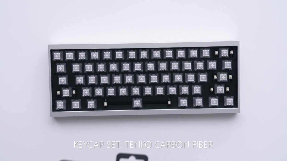 Just launched today our Carbon Fiber Textured Keycaps by Arbiter Studio!! This is how it looks. - Carbon Fiber Textured Keycaps - Arbiter Studio - Tofu 3.0 Case - KBD Fans - ARC60 PCBA Module - Arbiter Studio
