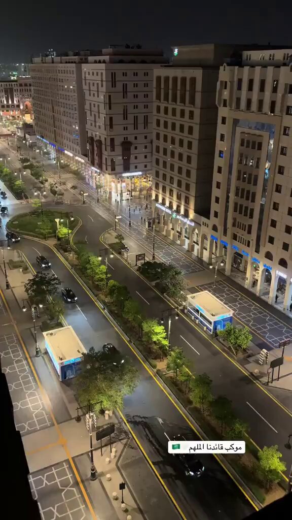 🚨⚡️ غير عادي: رصد موكب ولي العهد السعودي محمد بن سلمان مسرعاً في شوراع المدينة المنورة.