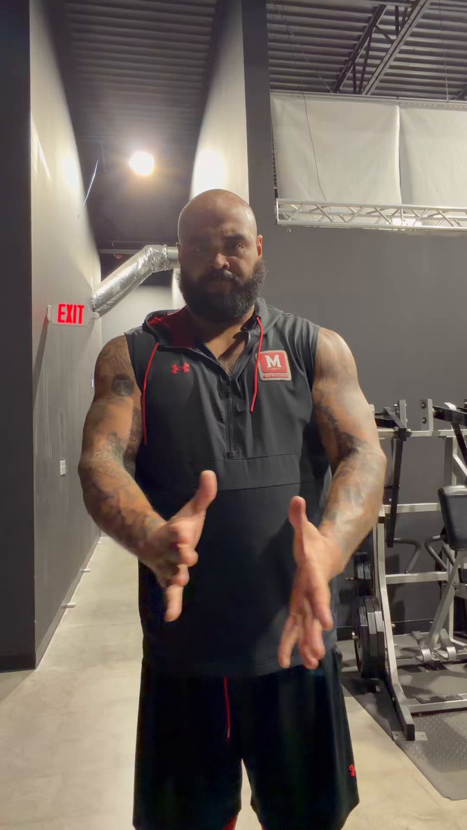297 lbs. of pure unadulterated MAN CANDY