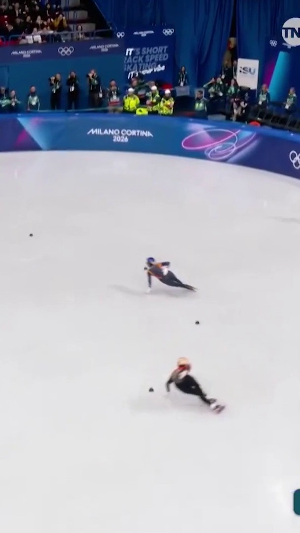 Have you EVER seen anything like it?! 🤯 Every skater goes down barring just one 👀
