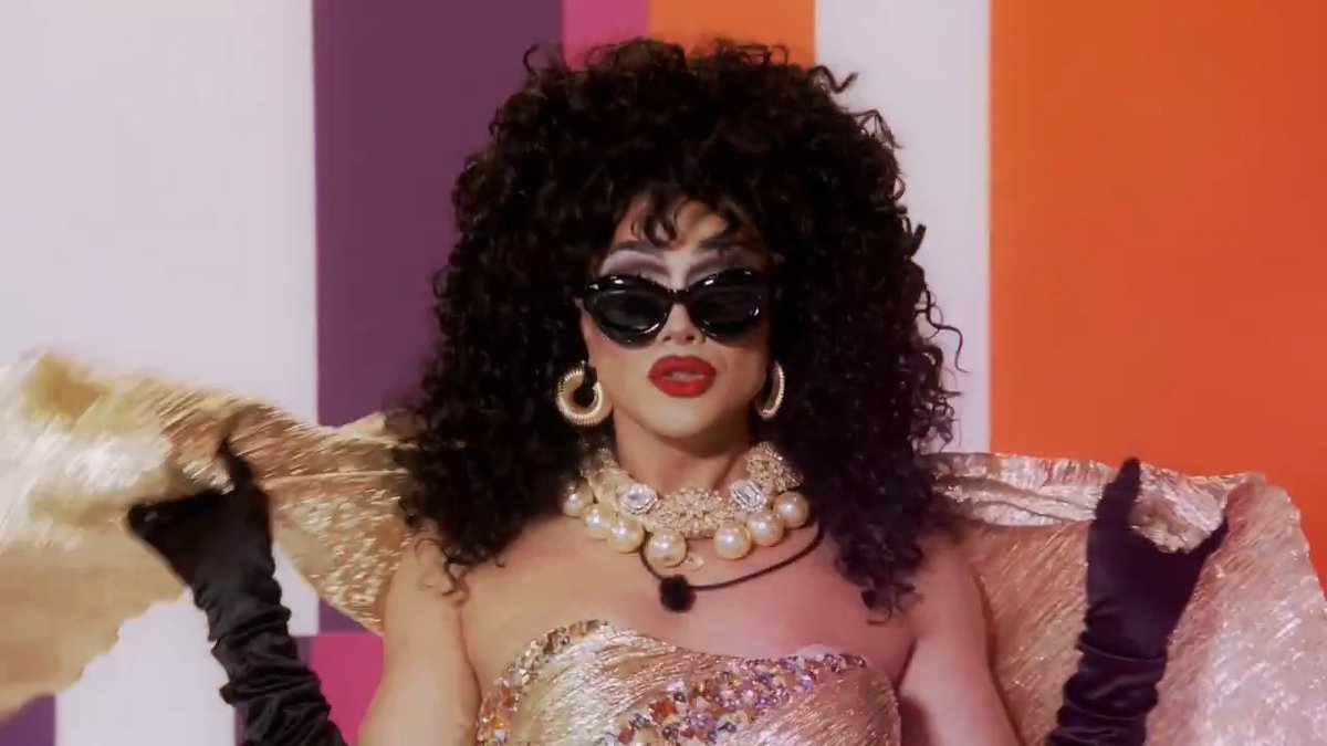 Greta you betta do! 🇬🇷✨ Athena Dion #DragRace