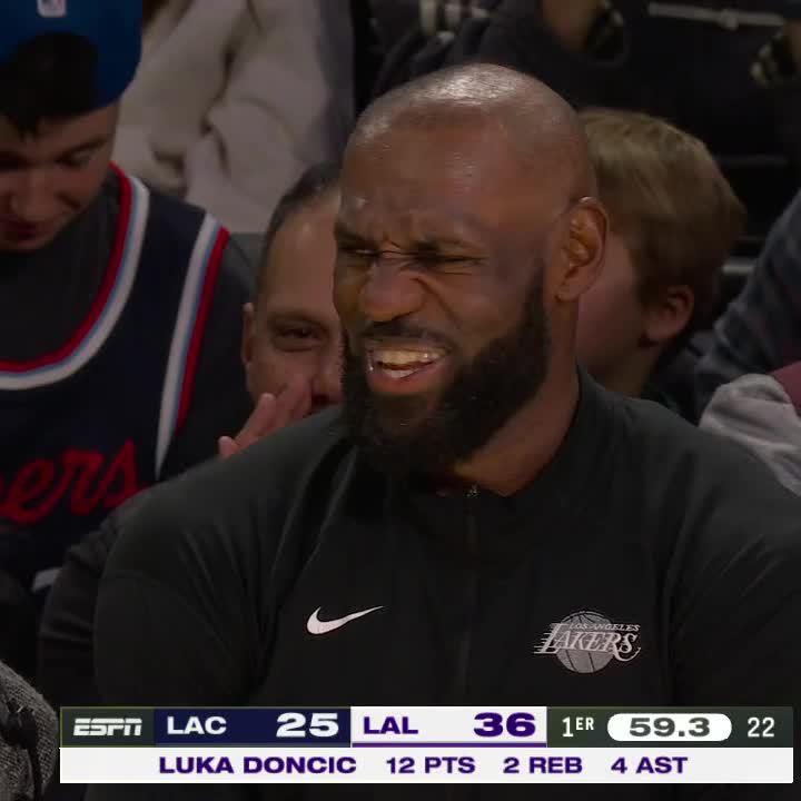La reacción de LeBron después de ese triple de Luka: 😮‍💨