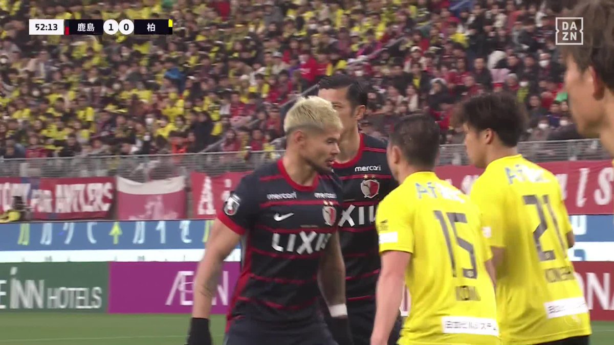 #モーメントブースター でシェアして盛り上がれ!​ ⚽️ゴール (52:23) 👟植田 直通​​ 🆚鹿島アントラーズ vs 柏レイソル ​📺​DAZNでライブ配信中​ #DAZN #FanZone ユニクロ #UTme