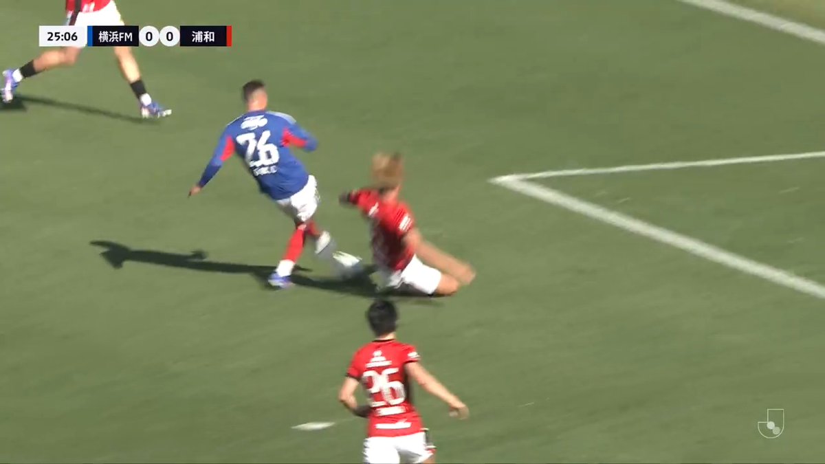 #根本健太 が冷静なスライディングでシュートをブロック🔥 #UrawaRedDiamonds #urawareds #浦和レッズ #matchplayback #WeareREDS #Jリーグ #サッカー