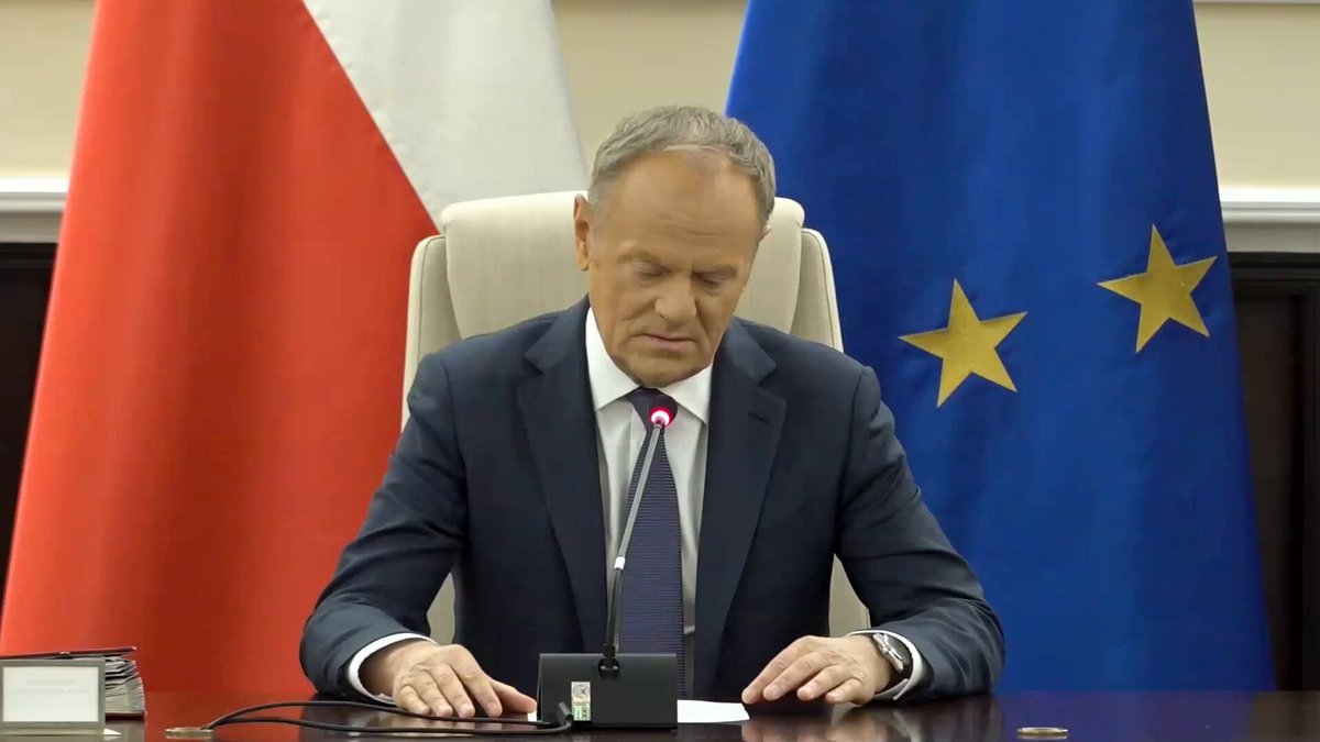 Trudno zrozumieć, dlaczego KTOKOLWIEK chciałby zablokować miliardy złotych na bezpieczeństwo Polski... #ZdrajcyPiS❗ 💬 Premier @DonaldTusk 👇