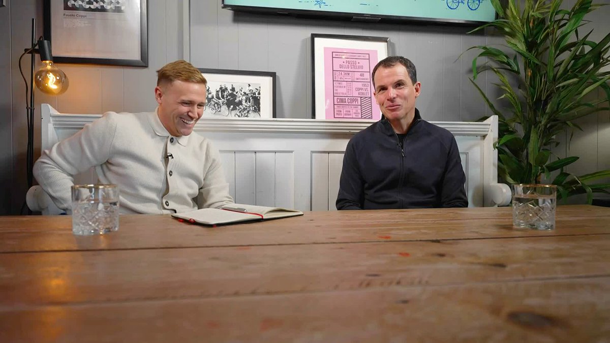 "A fan told me we can get relegated if we beat Newcastle" 😅 Régis Le Bris on the importance of Sunderland's rivalry with Newcastle ⚔️