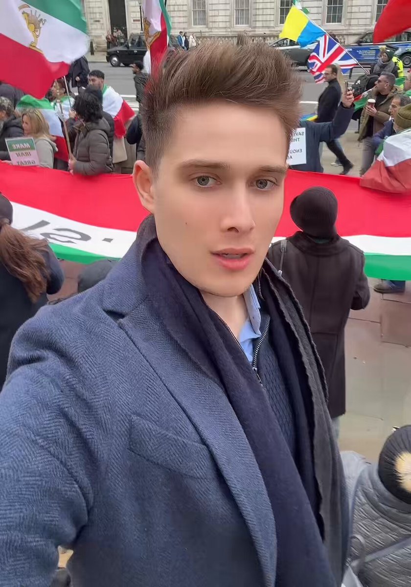 I’m in Westminster, and behind me flies the world’s largest Lion and Sun flag, bold and unmistakable. The Iranian people continue to astonish me with their strength, their kindness, and their unbreakable resolve. Iran will be free from Khamenei and the IRGC in 2026.