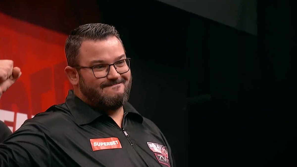 REYES DEFEATS SEARLE! 🇪🇸 What a performance from the Spaniard 🔥 Cristo Reyes wraps up our afternoon session by downing Ryan Searle 6-2, reaching Finals Day of a European Tour for the first time since 2018! 📺 #ET1