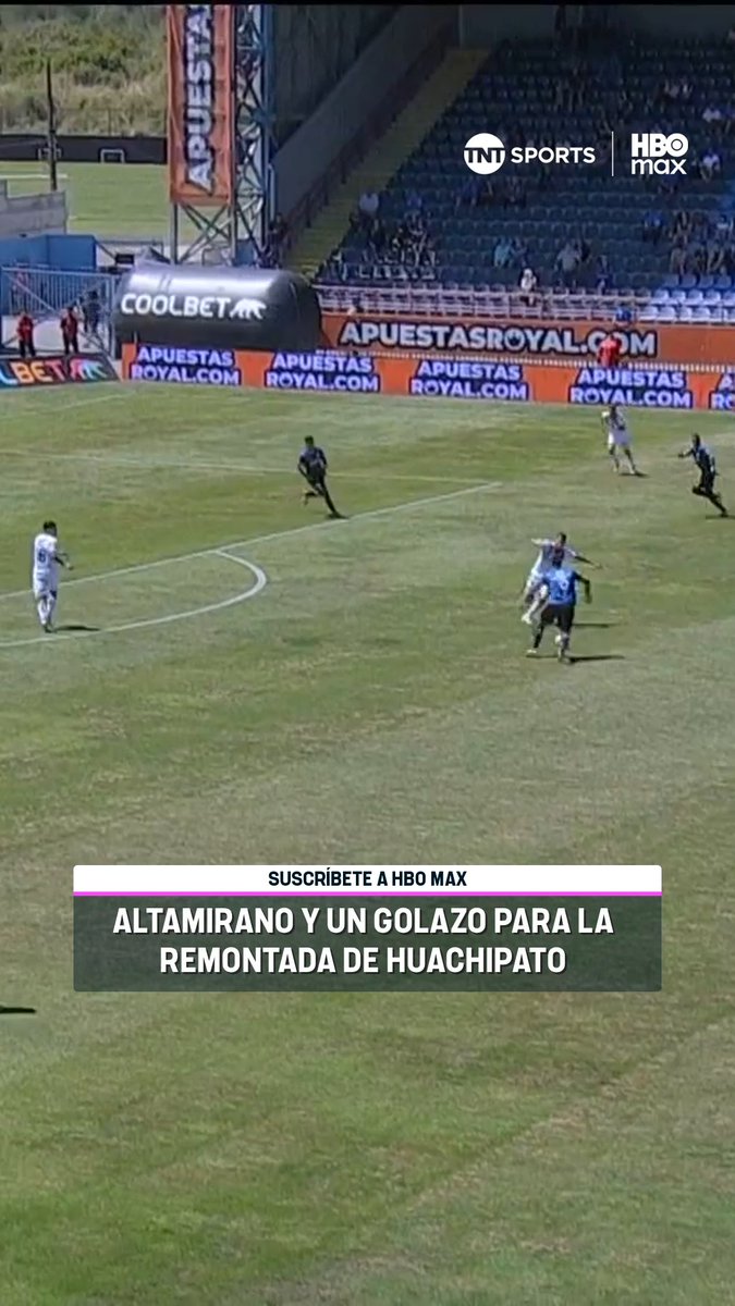 Esquivamos una bala al no fichar al Zanahoria Pérez, está a un nivel muy bajo. Este año está regalando más goles que Gonzalo Jara en el basural.