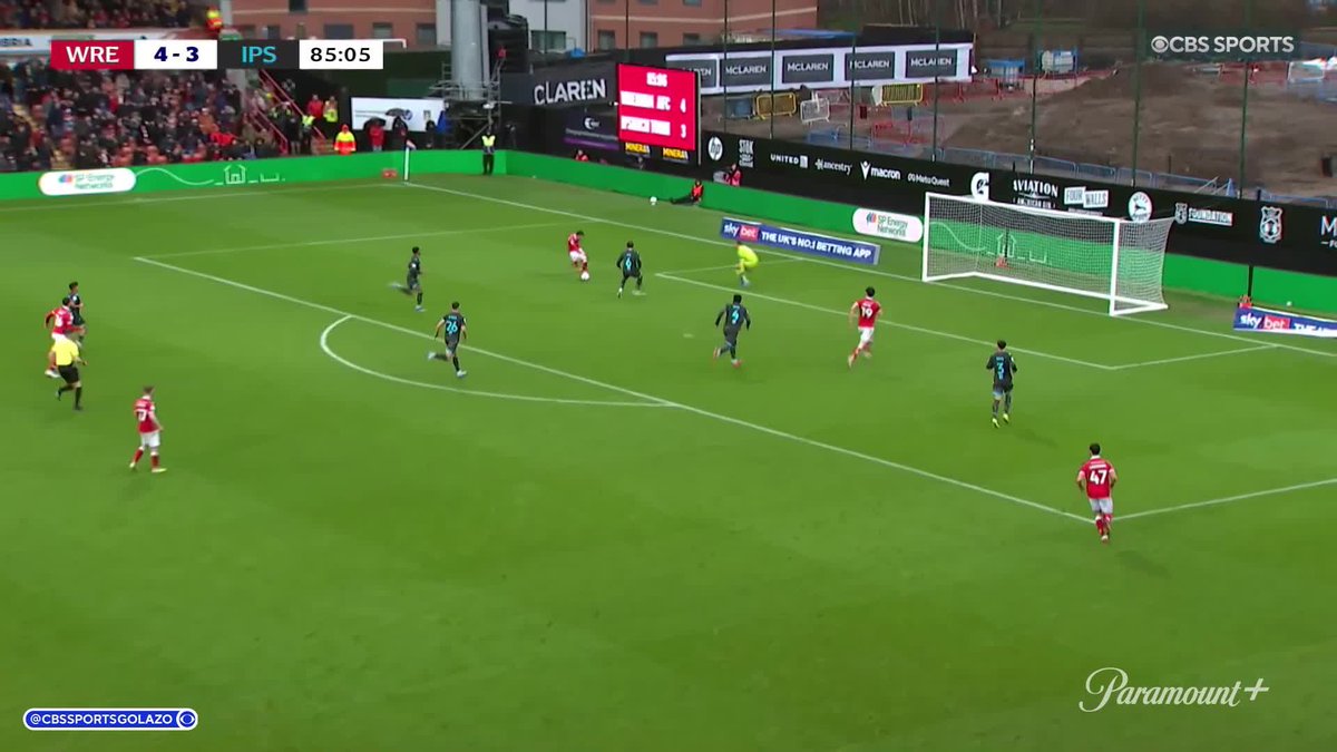 WREXHAM WIN A GAME-OF-THE-SEASON CONTENDER AND GO BACK INTO THE PLAYOFFS 🐲 Red Dragons come from 2-3 down to win 5-3 vs. Ipswich, who were a Premier League team just last season. Some match; some season it's turning into for Wrexham 🍿