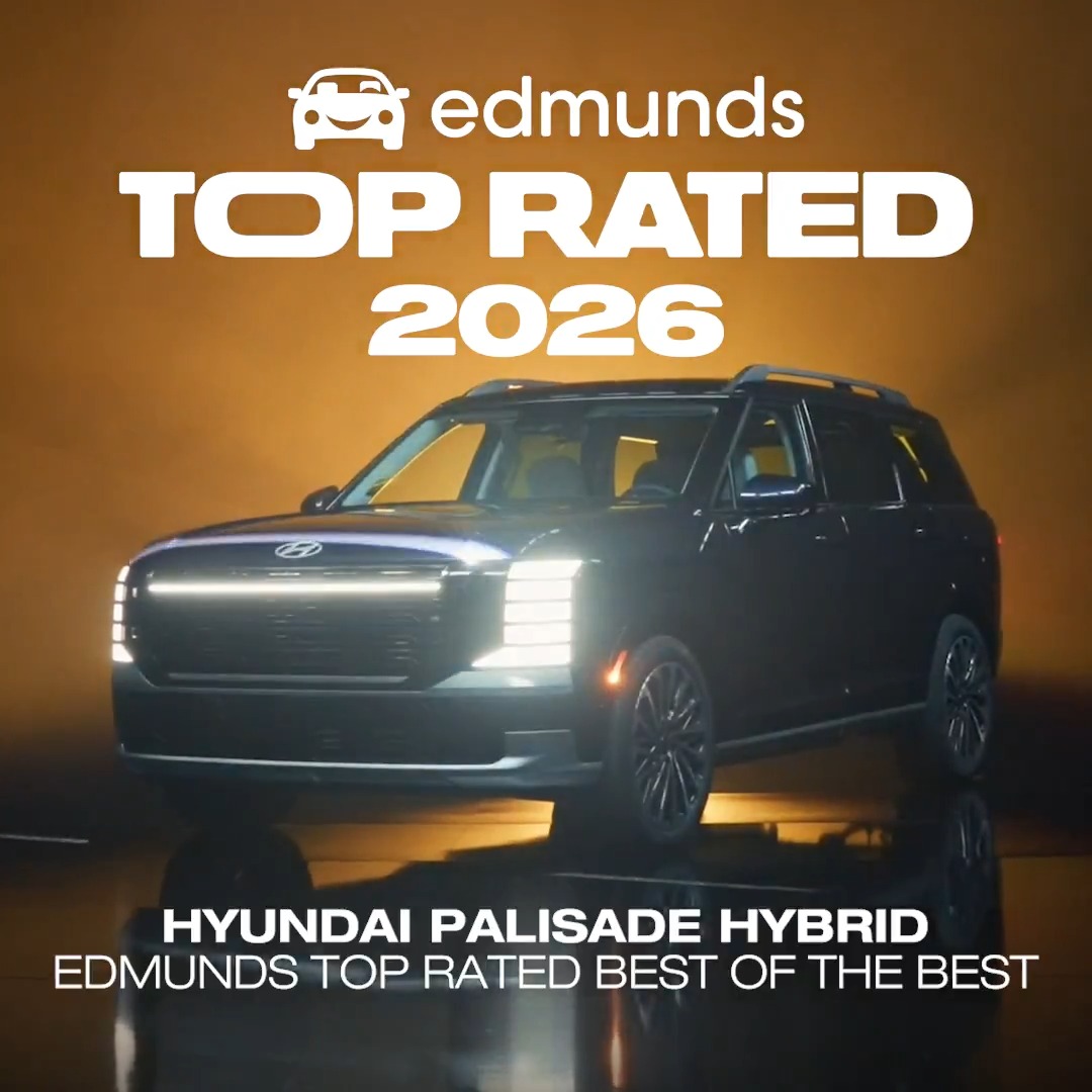 The Hyundai Palisade Hybrid is the best new vehicle you can buy today.