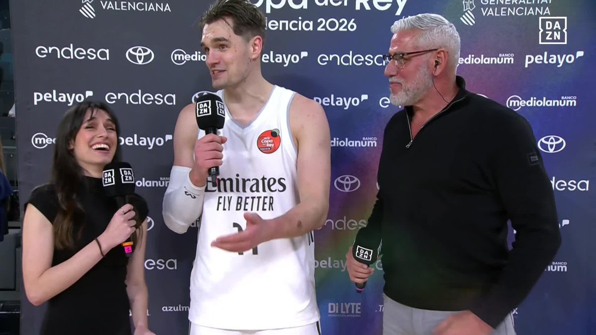 Estas palabras de Mario Hezonja sobre su conversación con Sergio Scariolo SON TREMENDAS 🗣️ "Se lo dije el primer día. Mucha gente habla m*** de mí. Tienes luz verde para entrenarme y que pueda dar un paso adelante en mi carrera" #CopaACBxDAZN 🏀