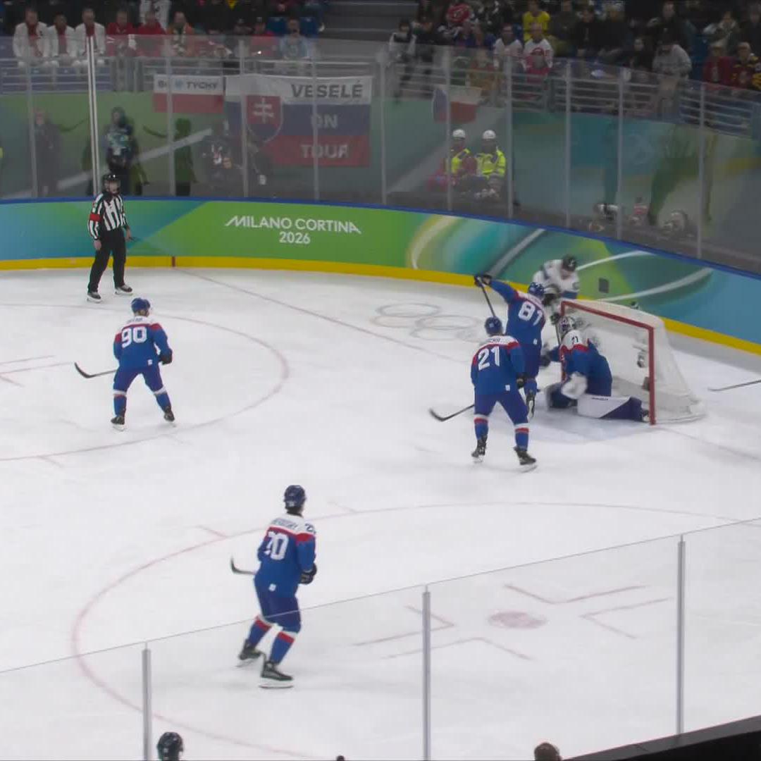 Sebastian Aho cashes in for Finland!