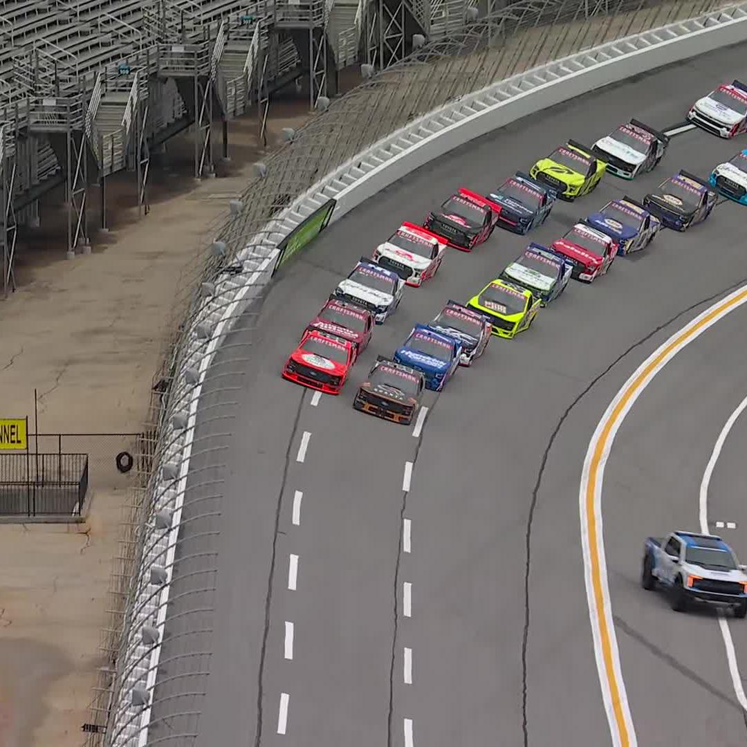 We are clear for racing! The green flag waves at EchoPark Speedway!