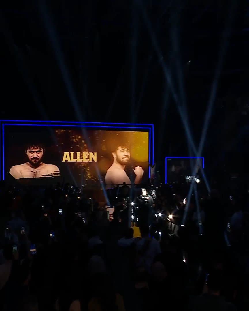 The White Rhino Dave Allen looks to get back to winning ways in a six rounder against Karim Berredjem! #WoodWarrington2 live on DAZN