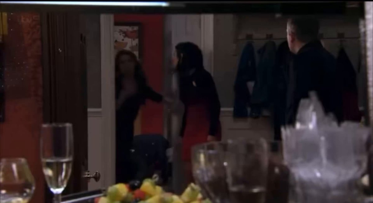 Tina McIntyre, I'M GONNA KILL HER! Carla's anger and pain! Her whole world was rocked to its core that night, you could feel the second her heart broke. 🥺 #Corrie