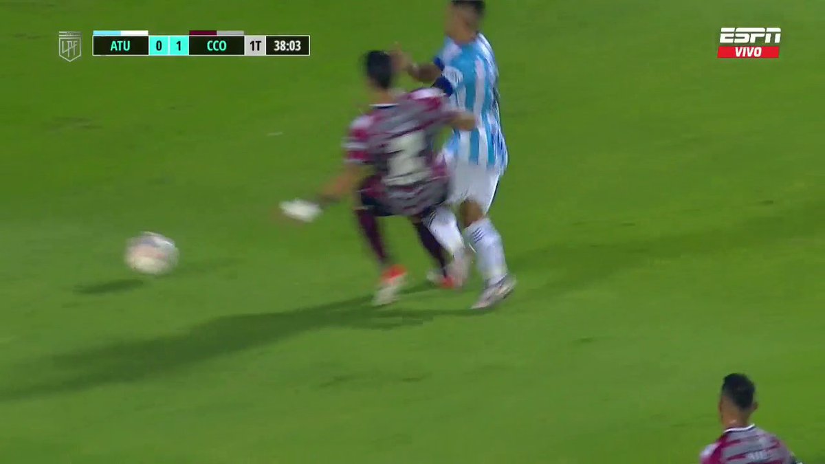 La basura humana de Fernando Espinoza tiene un plan sistemático y concreto para perjudicar a Atlético Tucumán. Abro hilo.