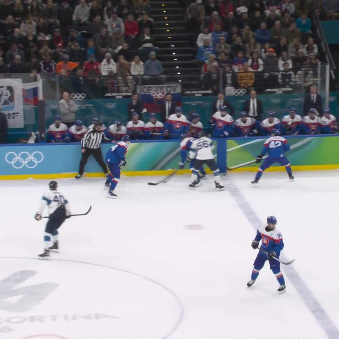 A NASTY backhand from Tomáš Tatar cuts Finland's lead in half.