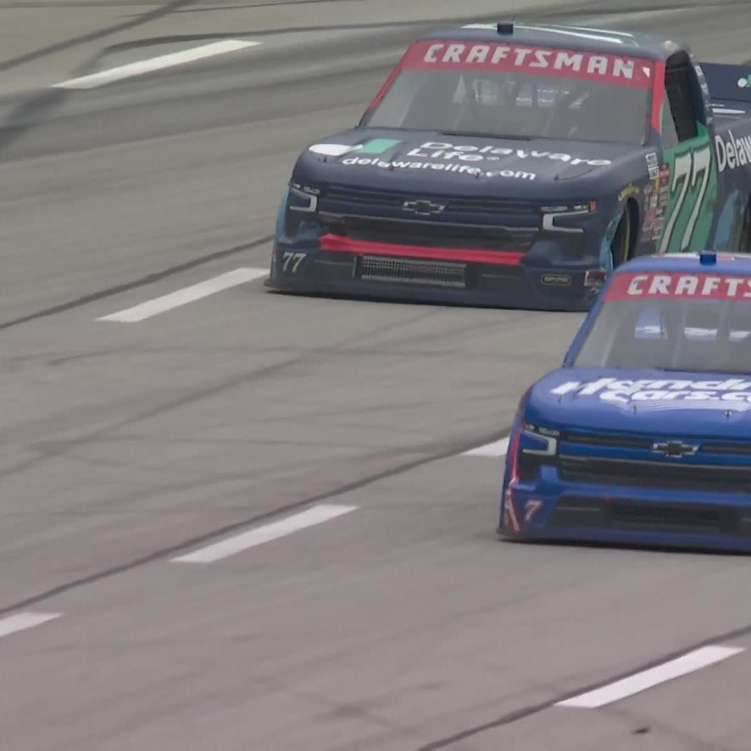 It's a Spire Motorsports party on the frontstretch. 😂