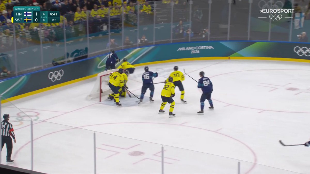 Anton Lundell🥉 Pelasi puolustavaa roolia, korvasi paljon osaltaan myös Barkovin jättämää aukkoa. Ikää 24v. Ura? 2x Stanley Cup U18🥇 U20🥉 U20🥇 MM🥈 OG🥉 Yli 400 NHL-ottelua. Mitä ura tuokaan vielä tullessaan? #Olympialaiset #Leijonat #HIFK