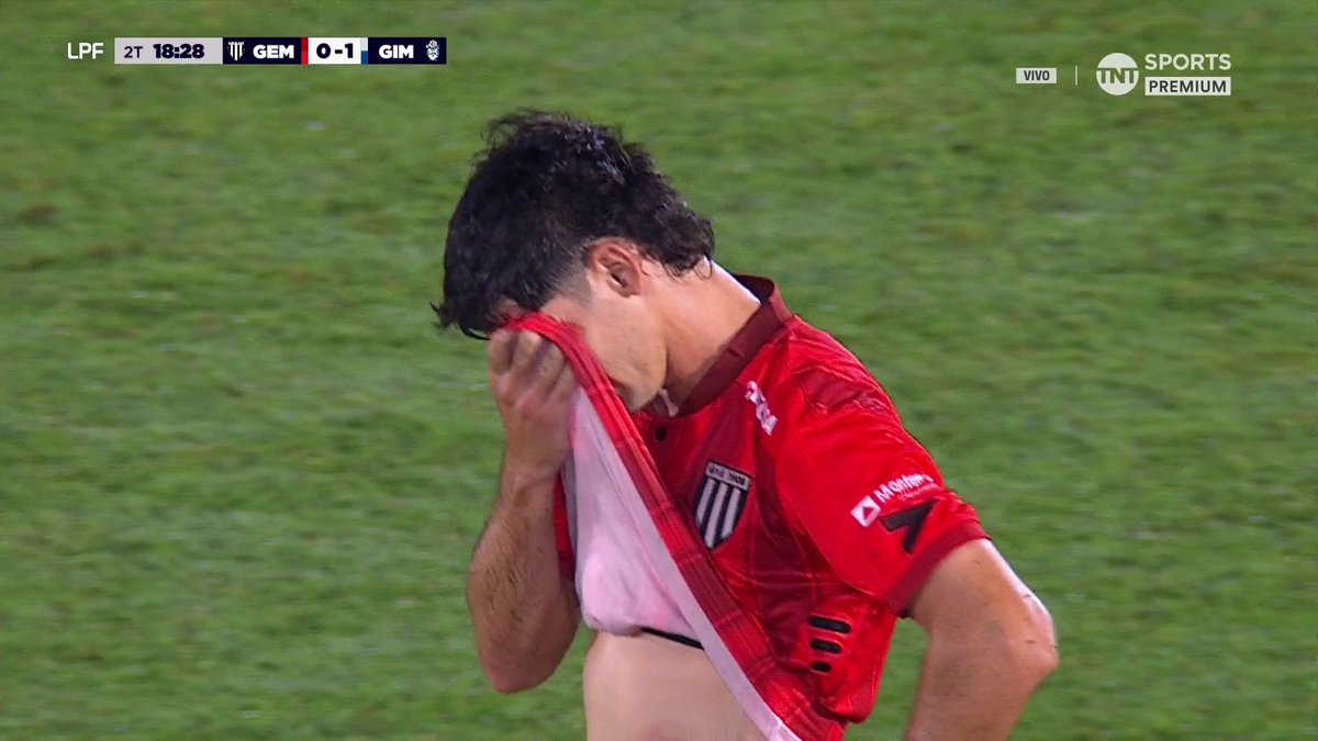 Ulises Sanchez en Gimnasia es Kroos. Increíble la sal que manejamos. Que vuelva ya mismo.