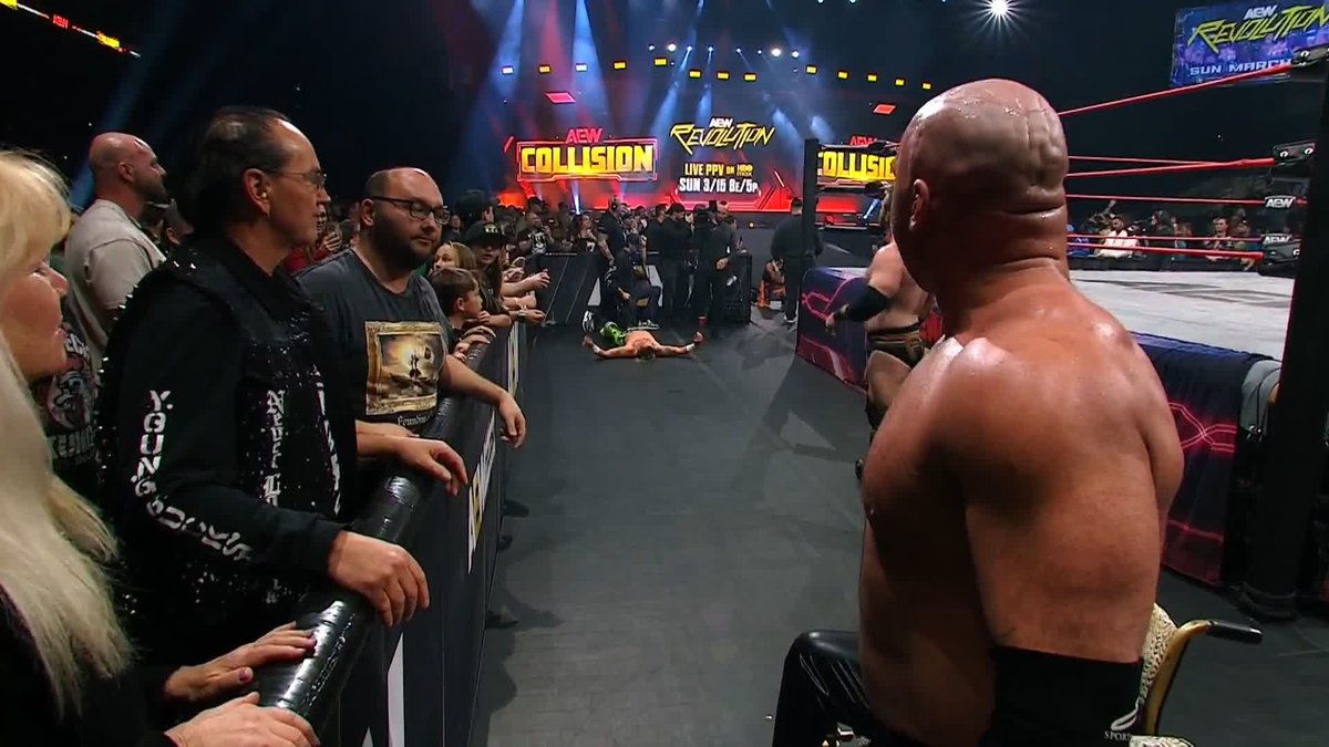 FTR JUST GAVE THE @YOUNGBUCKS YOUNGER BROTHER A STUFFED PILEDRIVER! Watch #AEWCollision LIVE on TNT & HBO Max