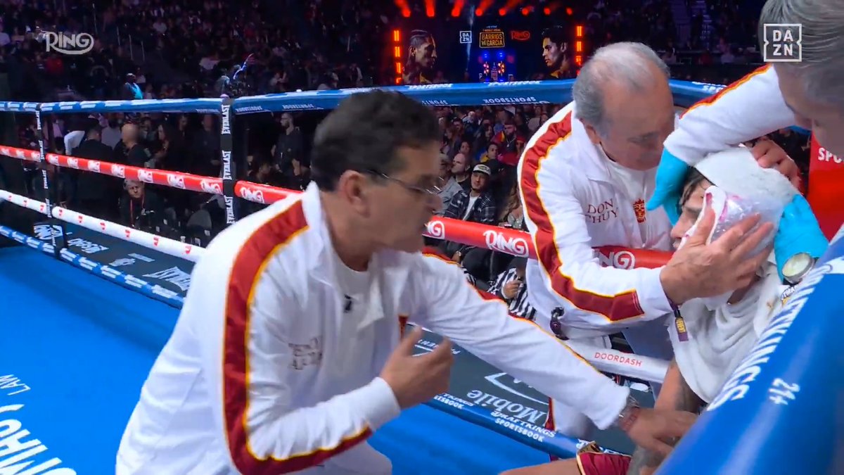 "Keep it going." 🔋 Henry Garcia coaching up his son Ryan in between rounds 🗣️ The Ring: High Stakes is LIVE NOW on DAZN 📺