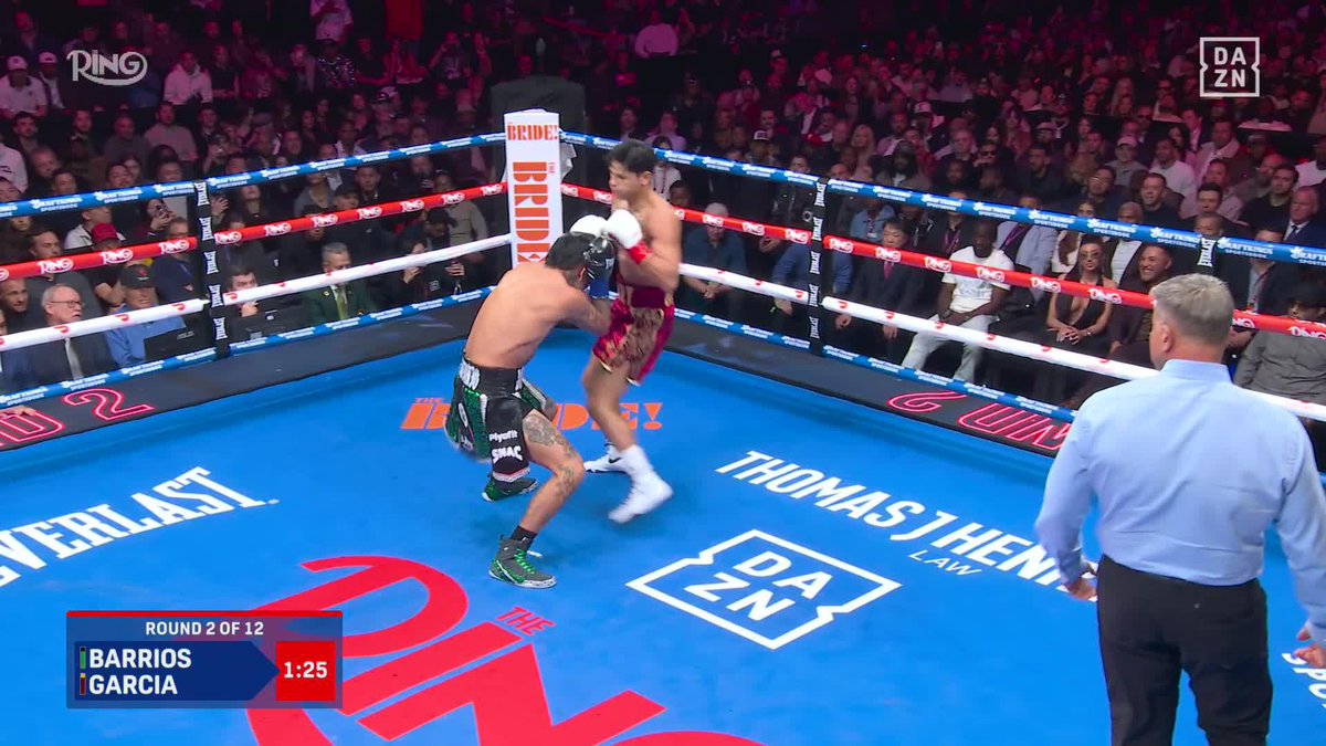 This knockdown was CRAZY 🥊💥 #TheRingHighStakes | Ring Magazine