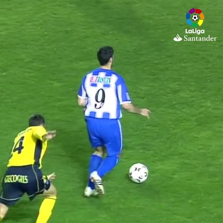 📹 | Hoy se cumplen 2️⃣3️⃣ años de este 'golazo' ⚽ de Diego Tristán con el 🔵⚪ RC Deportivo. ✍🏽 Fue en la jornada 23 de la #LaLiga (02/03) donde el Dépor venció (6-0) al Deportivo Alavés. ⚽🔵⚪➡️ Diego Tristán (3), Makaay (2), Albert Luque.
