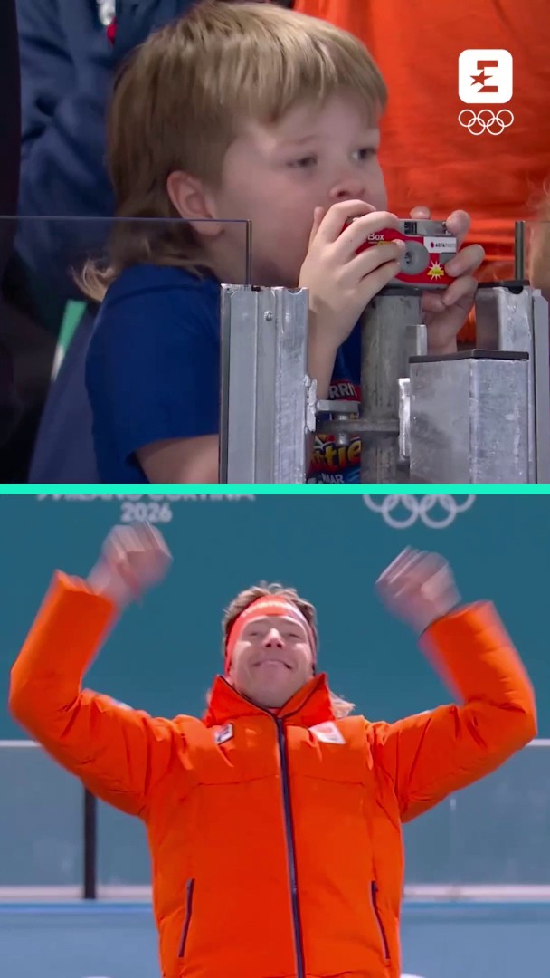 Hey papà, sorridiiii! Sei bellissimo con questa medaglia d’oro