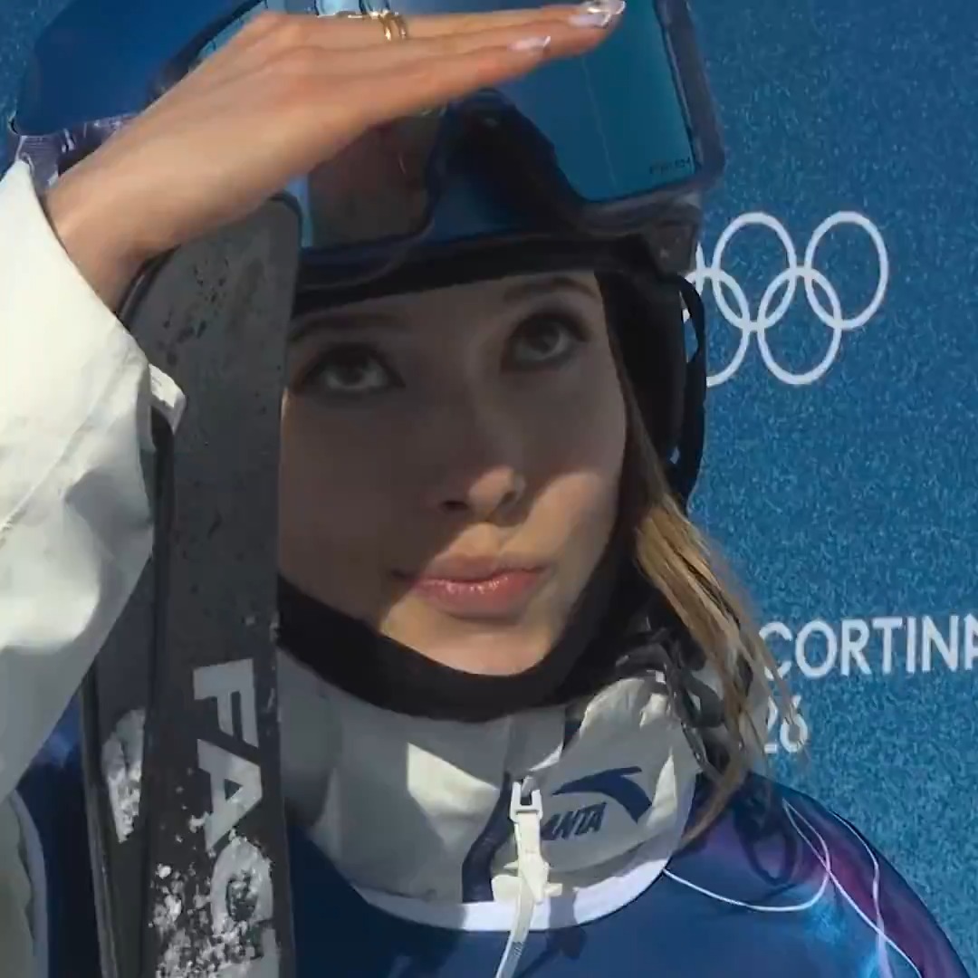 Eileen Gu drops a 94.00 on her second run to TAKE CONTROL in the women's halfpipe final. 🔥 #WinterOlympics