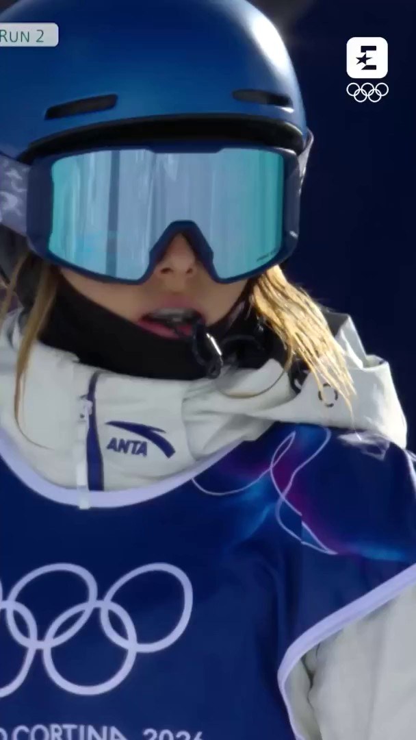 EILEEN GU SOGNA L’ORO Super seconda run di Eileen Gu che si porta in testa nella finale di halfpipe e mette una serie ipoteca per l’ennesima medaglia nello sci acrobatico