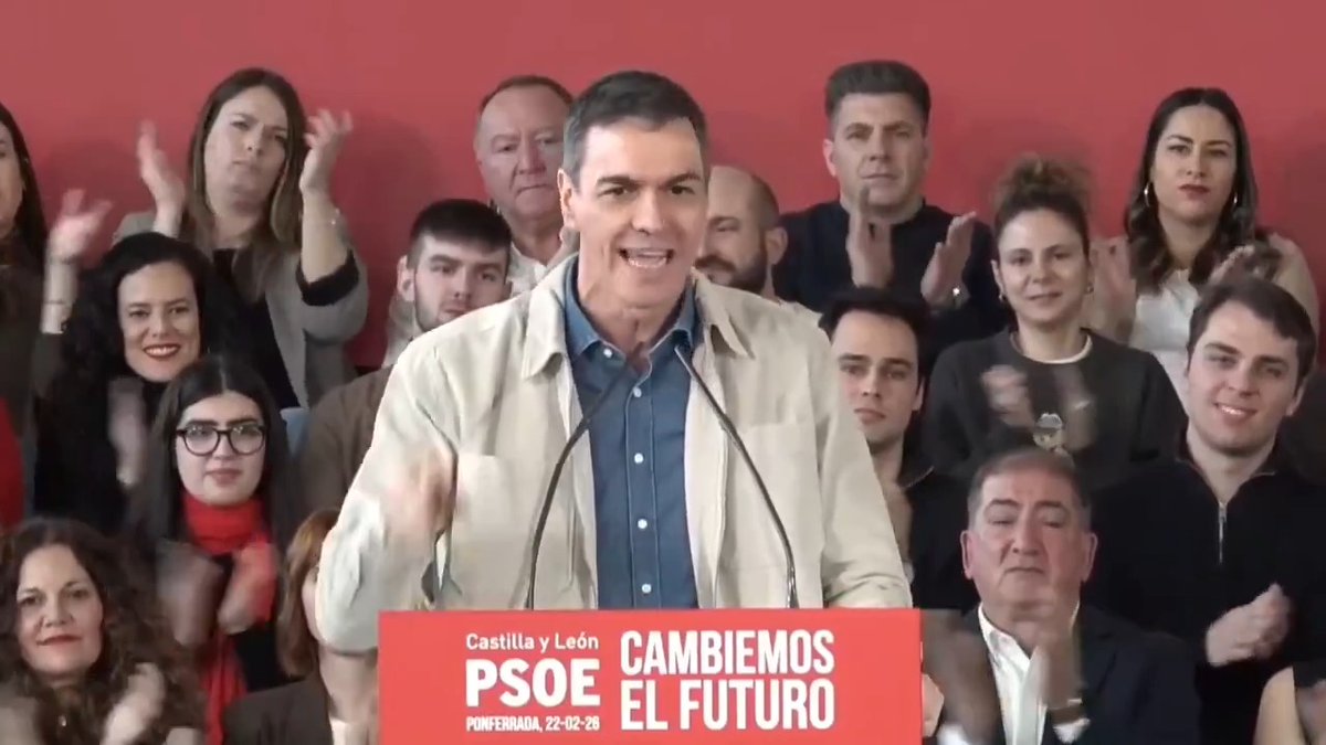 Si este verano se volviese a producir otra tragedia como la de los incendios, ¿queréis a Mañueco al frente? ¿Queréis a Mañueco al frente mientras Castilla y León se desangra por falta de oportunidades? Estas elecciones van de cambio, de avanzar, con Carlos Martínez Mínguez / ❤️ y el PSOE.