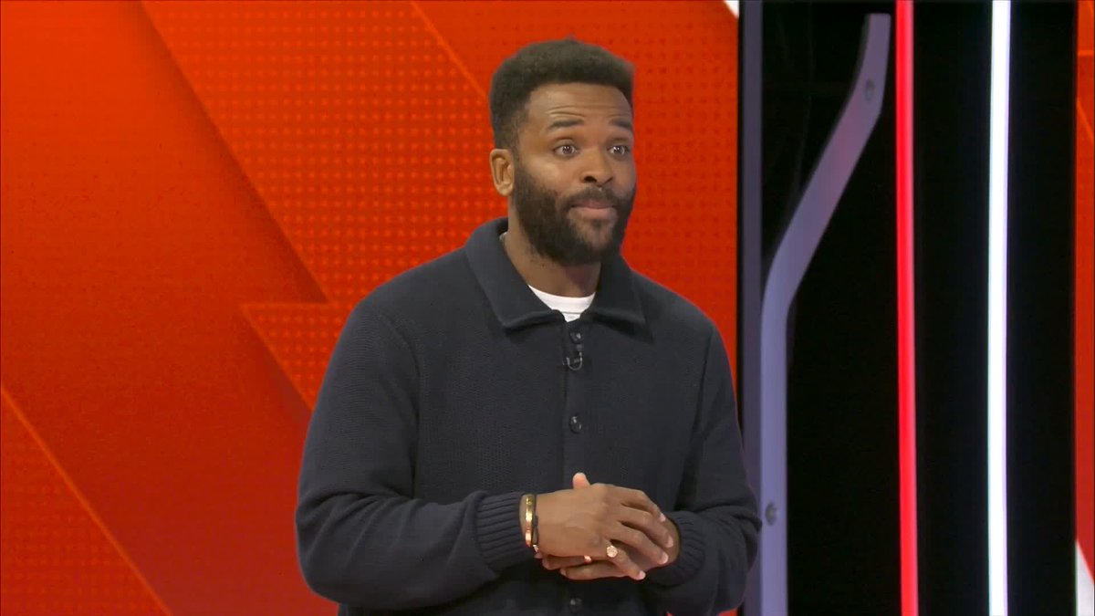 "Even a point feels like a defeat for Arsenal." Darren Bent says a NLD win today will settle things down for Arsenal 🔴