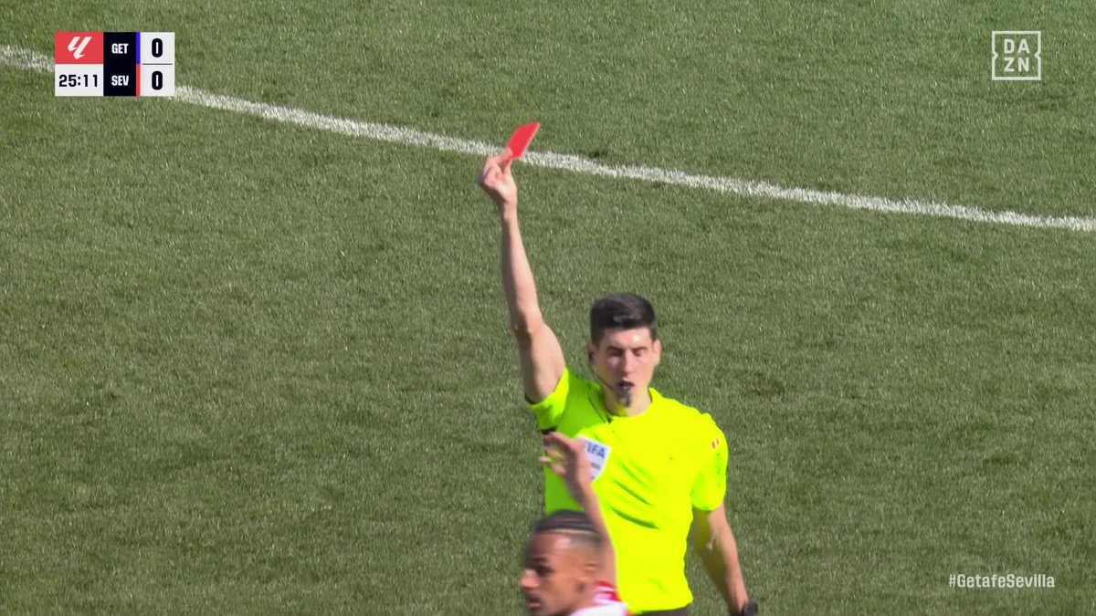 Roja directa para Djené 🟥 #LALIGAenDAZN ⚽️