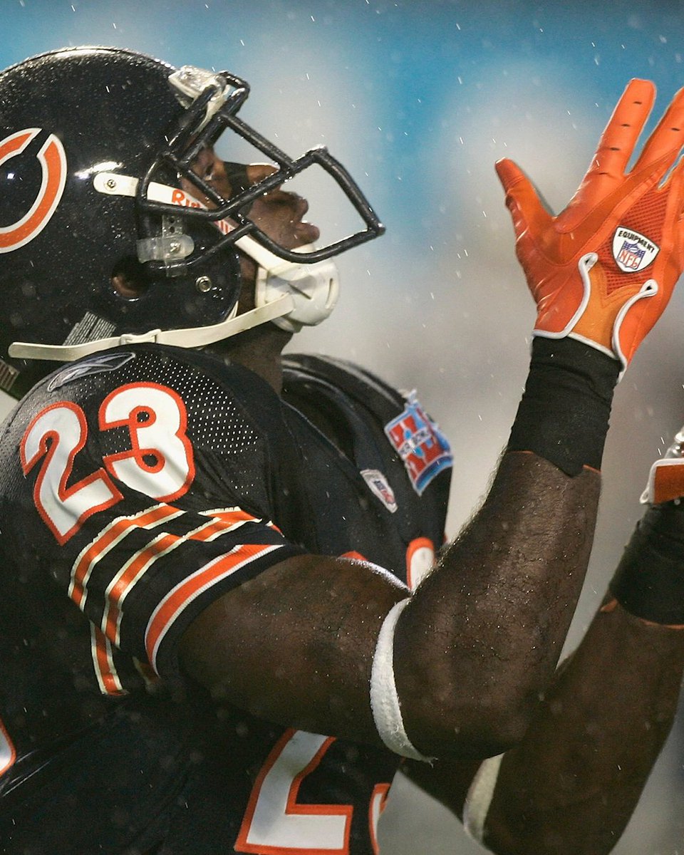 Devin Hester is still the only NFL player to take the opening kickoff of a Super Bowl all the way for a touchdown ✍️