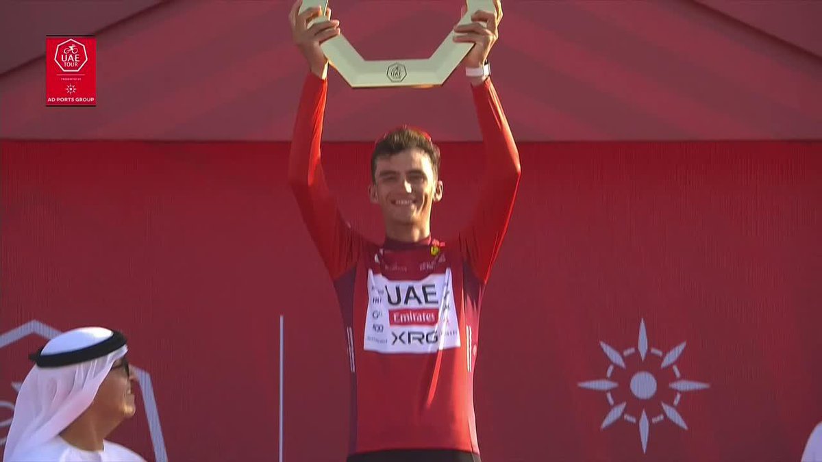 Isaac del Toro se lleva el #UAETour.