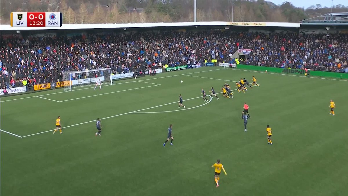 🎙️ “Absolutely 𝐭𝐡𝐫𝐚𝐬𝐡𝐞𝐬 it past Jack Butland!” Brooklyn Kabongolo opens the scoring for Livingston against Rangers! ⤵️