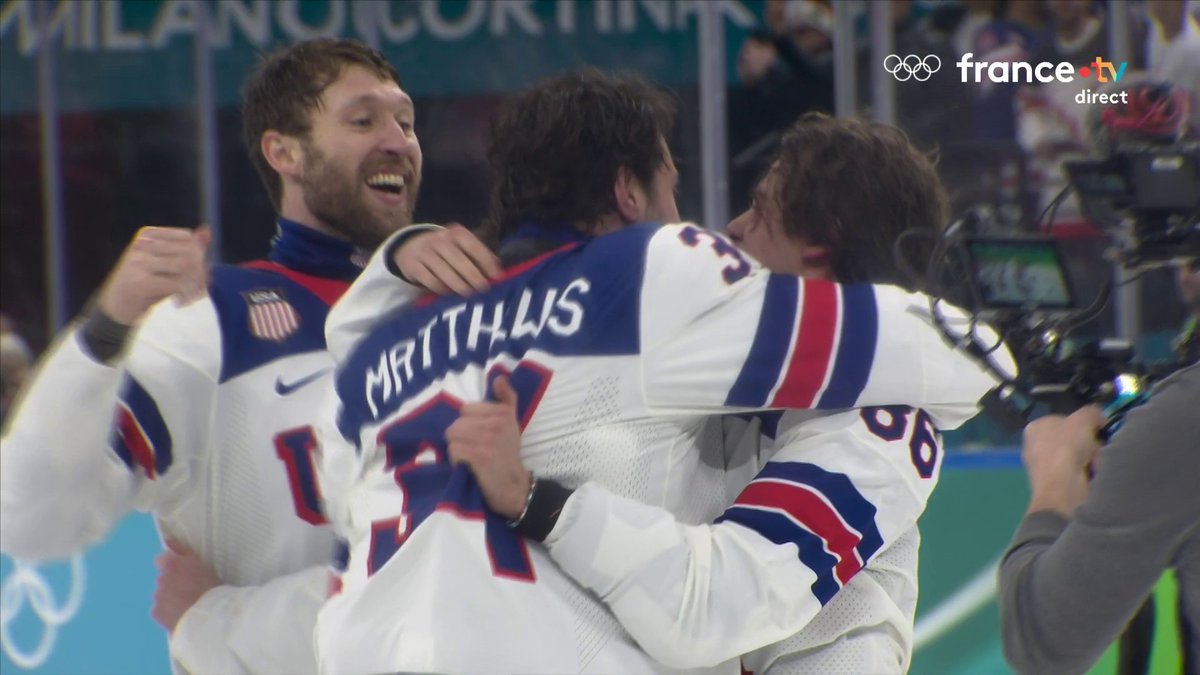 🇺🇸🇨🇦🥇🏒 ALERTE INFO | Les États-Unis sont CHAMPIONS OLYMPIQUES de Hockey sur glace après un but en or en prolongation face au Canada.