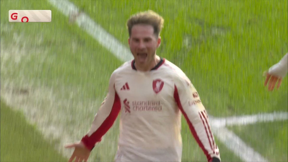 Alexis Mac Allister scores in stoppage time for Liverpool! Vitor Pereira is FUMING! 🫣