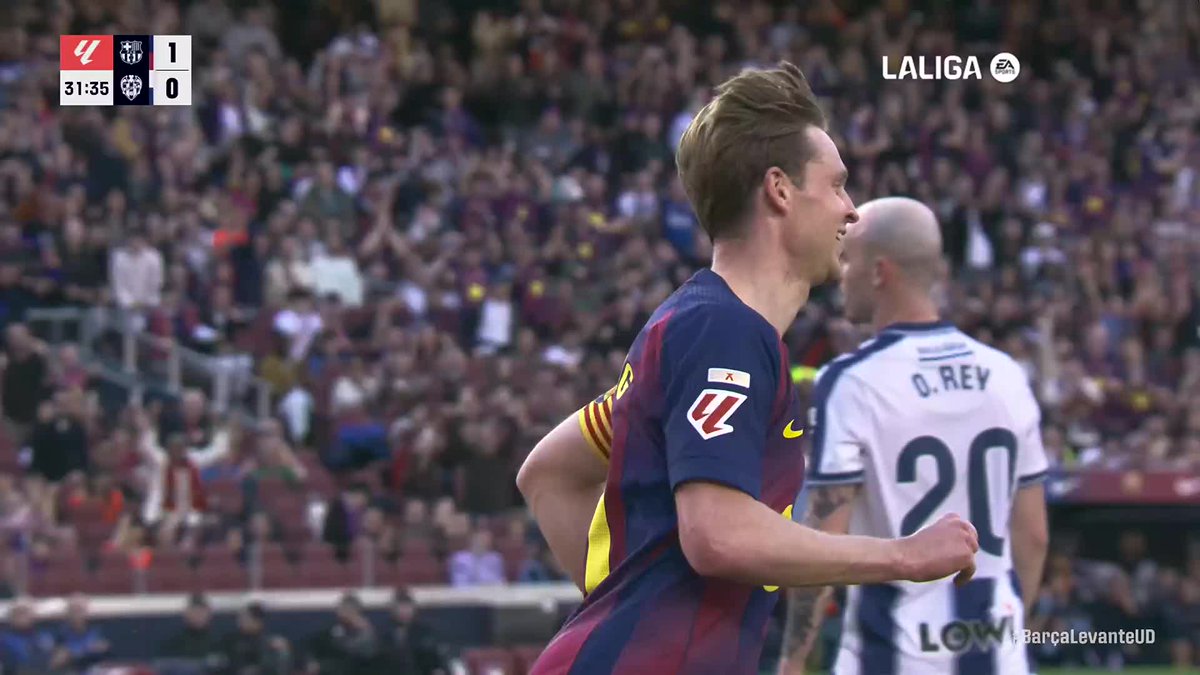 Frenkie pone el 2-0 en el marcador ⚡️ #BarçaLevante | #LaLigaHighlights