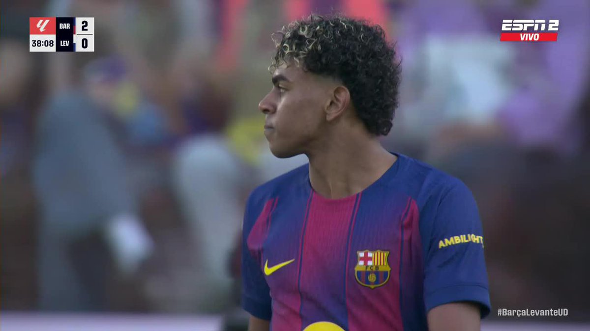 Si le salía este gol a Lamine Yamal… 😮💨