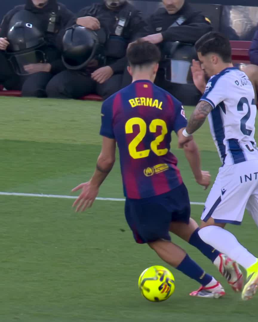 Tremendo. 😮‍💨 BarçaLevanteUD | LALIGAHighlights