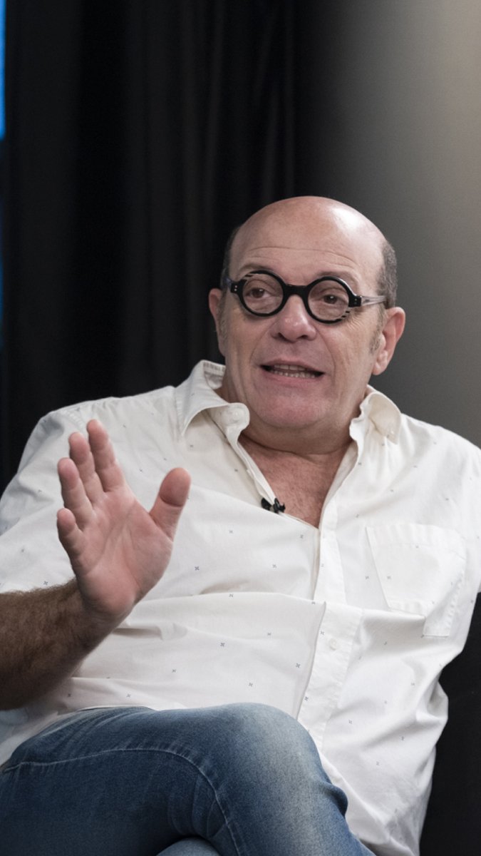Campi: “Yo ahora a mi mujer le arreglé las caries por ejemplo”. La nota completa por Tatiana Schapiro acá