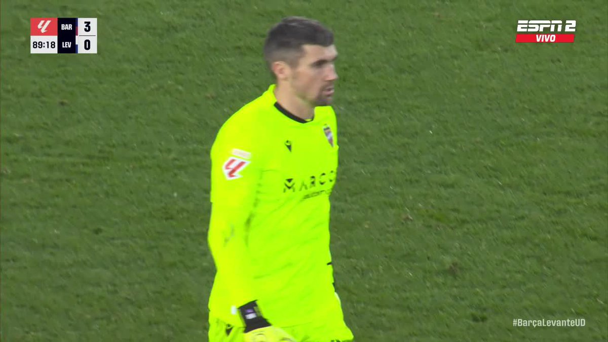 SEÑORAS, SEÑORES: NO BUSQUEN MÁS... ¡¡MATHEW RYAN Y LA DOBLE ATAJADA DEL AÑO!! 📺 Mirá #LaLiga por #DisneyPlus Plan Premium