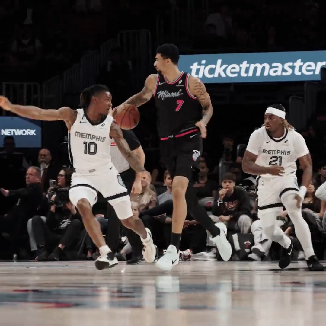 They wanted a full replay, we got the full replay. Kel'el doing work all over the floor! Replay of the Night // AT&T